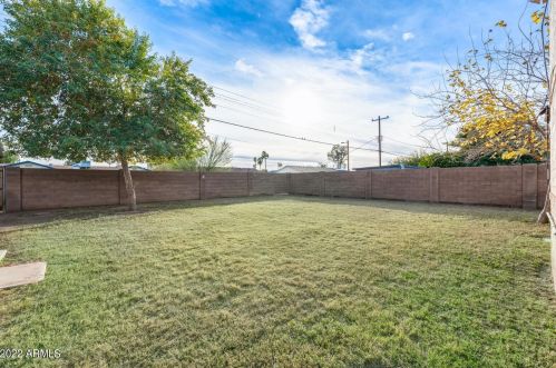 1611 Fairmount Ave, Phoenix AZ 85016-6900 exterior