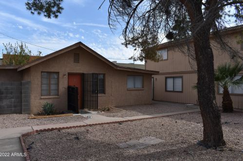 3833 28th St, Phoenix, AZ 85016-6800