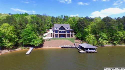 1010 Mohawk Bluff Dr, Ohatchee AL  36271-9214 exterior