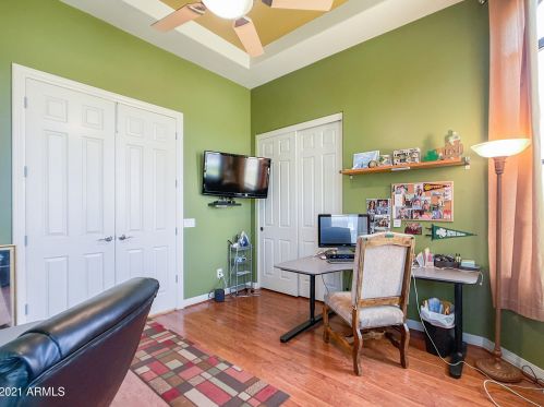 3033 50th St, Phoenix AZ 85008-1609 exterior