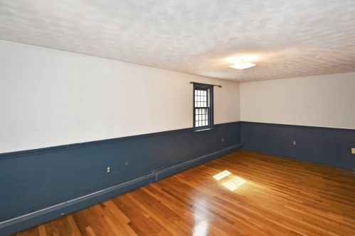 9 Knollwood Rd, Worcester MA 01612-1326 exterior