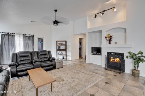 8002 26th St, Phoenix AZ  85042-7056 exterior