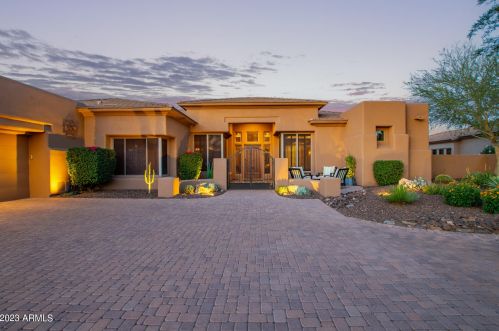 22843 54th St, Phoenix AZ  85054-7199 exterior