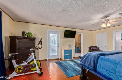 3736 Charter Oak Rd, Phoenix AZ 85032-7452 exterior