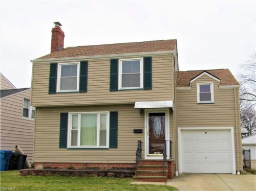 1407 Dartmoor Ave, Cleveland, OH 44134-3221