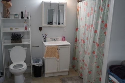 192 Barnaby St, Fall River MA 02720-3556 exterior