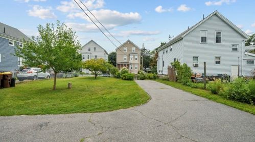 51 Morse Pl, Fall River MA 02724-1346 exterior