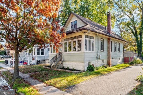 23 Watkins Ave, West Deptford NJ  08096-1235 exterior