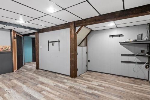 17 College Pond Rd, Plymouth MA  02360-3104 exterior