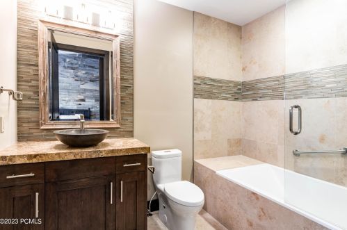 8449 Silver Crk Rd, Park City UT exterior