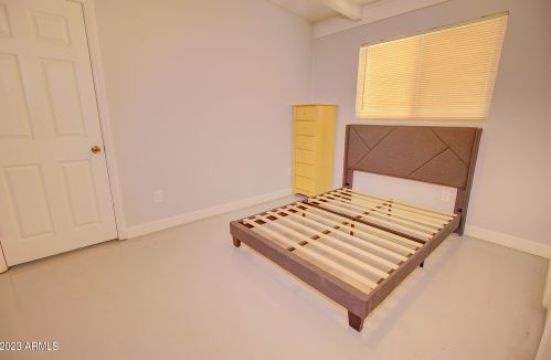 2205 Cambridge Ave, Phoenix AZ 85008-1027 exterior