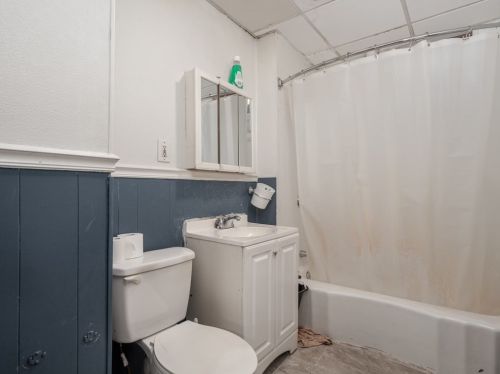 71 Fox St, Worcester MA 01604-4333 exterior