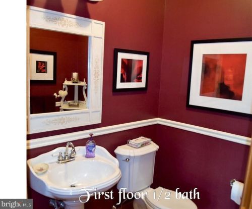 1910 Jacksonville Jobstown Rd, Columbus NJ 08022-9510 exterior