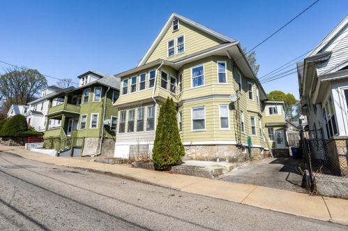 119 Trenton St, Lawrence MA  01841-1739 exterior