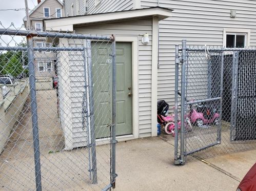 57 Beetle St, New Bedford MA 02746-1950 exterior