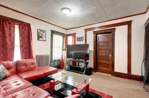 16 Harlow St, Worcester MA 01605-3321 exterior