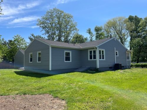 6 Elmhurst St, Taunton MA  02780-3307 exterior