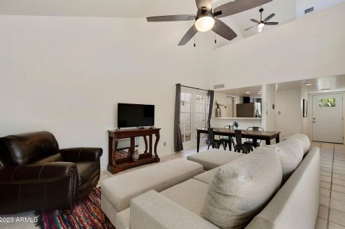 13816 42nd Pl, Phoenix AZ  85032-5848 exterior