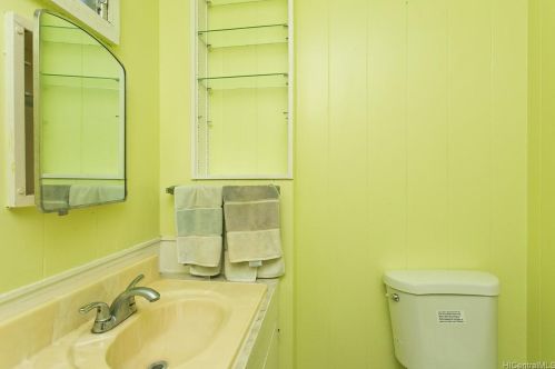 1525 Piikoi St, Honolulu HI 96822-4079 exterior