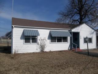 408 13th Ave, Miami, OK 74354-3421