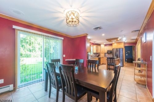 31 Courtland Dr, Wantage NJ  07461-1711 exterior