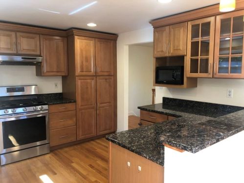 120 Bumble Bee Cir, Shrewsbury MA  01545-3215 exterior