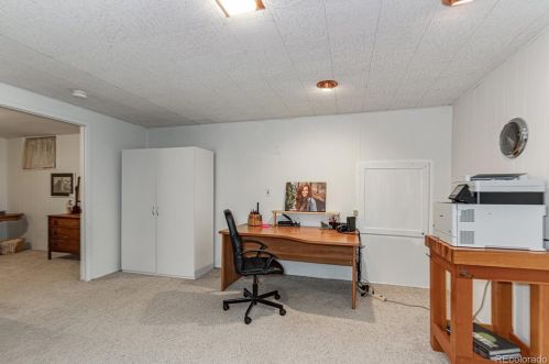 9164 Tufts Ave, Englewood CO 80111-1165 exterior