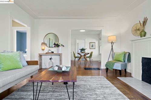 114 Sunnyside Dr, San Leandro, CA 94577-1839