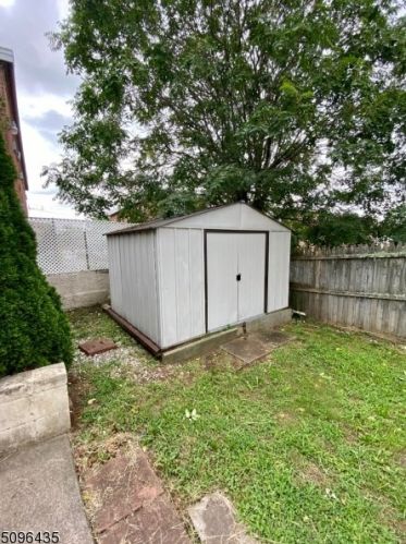 30 Cuozzo St, Belleville NJ 07109-1232 exterior