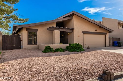 5449 Cambridge Ave, Phoenix, AZ 85008-1720