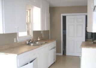 1207 Warren Ave, Springfield MO  65802-1387 exterior