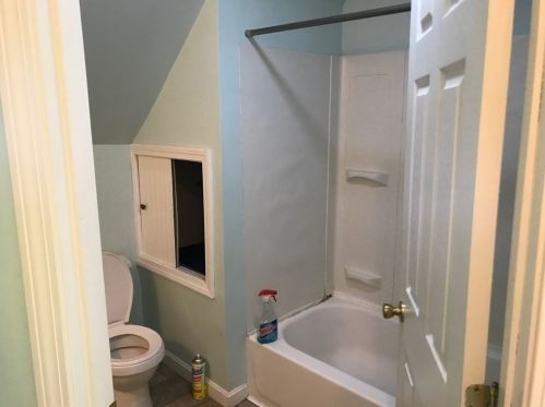 27 Upsala St, Worcester MA 01610-2044 exterior