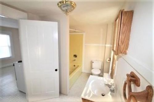 338 Central St, Winchendon MA 01475-1608 exterior