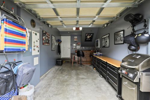 35 Kyle Dr, Tinton Falls NJ 07712-7536 exterior