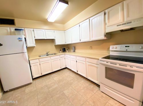 4536 49 Ave, Phoenix AZ 85031-1312 exterior