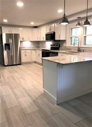 82 Walnut St, North Brookfield MA  01535-1814 exterior