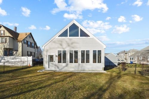 118 Sylvia St, New Bedford MA 02745-6136 exterior