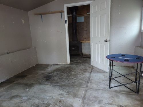 33 Mcgurk St, New Bedford MA 02744-2541 exterior