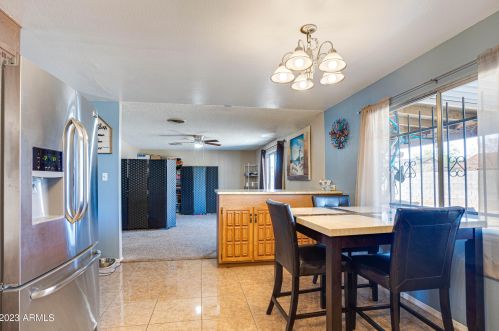 1821 68th Dr, Phoenix AZ 85033-8254 exterior