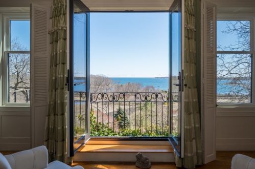 973 Hale St, Beverly MA 01915-4634 exterior