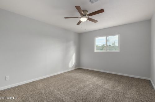 1728 32nd Pl, Phoenix AZ  85008-3856 exterior