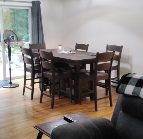 555 Harvard Ave, Royalston MA  01331-3049 exterior