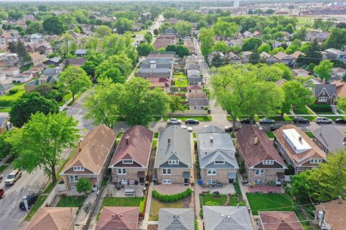 2541 Kenilworth Ave, Forest View IL 60402-2548 exterior