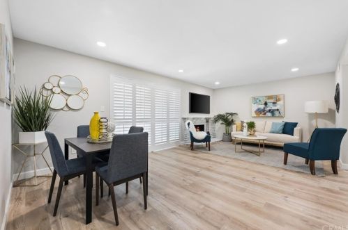 15541 Woodcrest Dr, Whittier CA  90604-3238 exterior