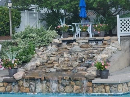 31 Eastern Point Dr, Shrewsbury MA  01545-2174 exterior