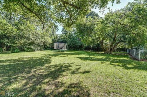 945 College Ave, Conyers GA 30012-4423 exterior