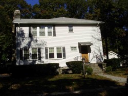 87 Athelstane Rd, Newton, MA 02459-2422