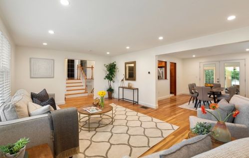 126 Brandeis Rd, Newton, MA 02459-2745