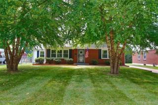 2710 Goldsmith Ln, Louisville KY  40220-2310 exterior