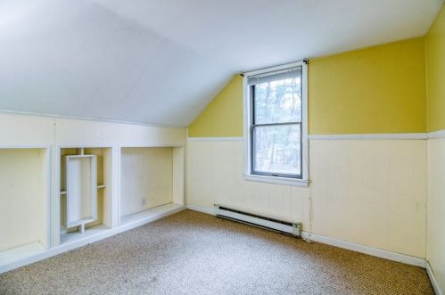 434 East St, South Hadley MA 01075-2118 exterior